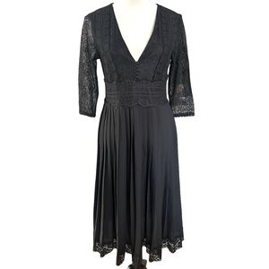 Zara v-neck 3/4 sleeve midi lace pleated black dress